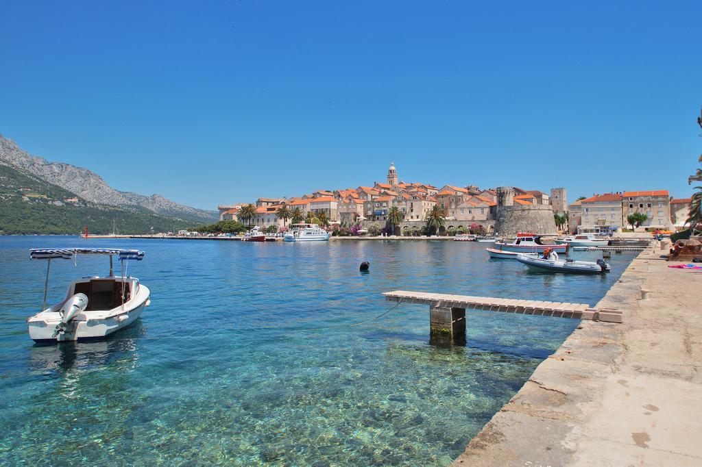 Guest House Holiday Korcula Town Exterior photo